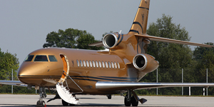 Falcon 900 heavy jet private aircraft for Houston charter