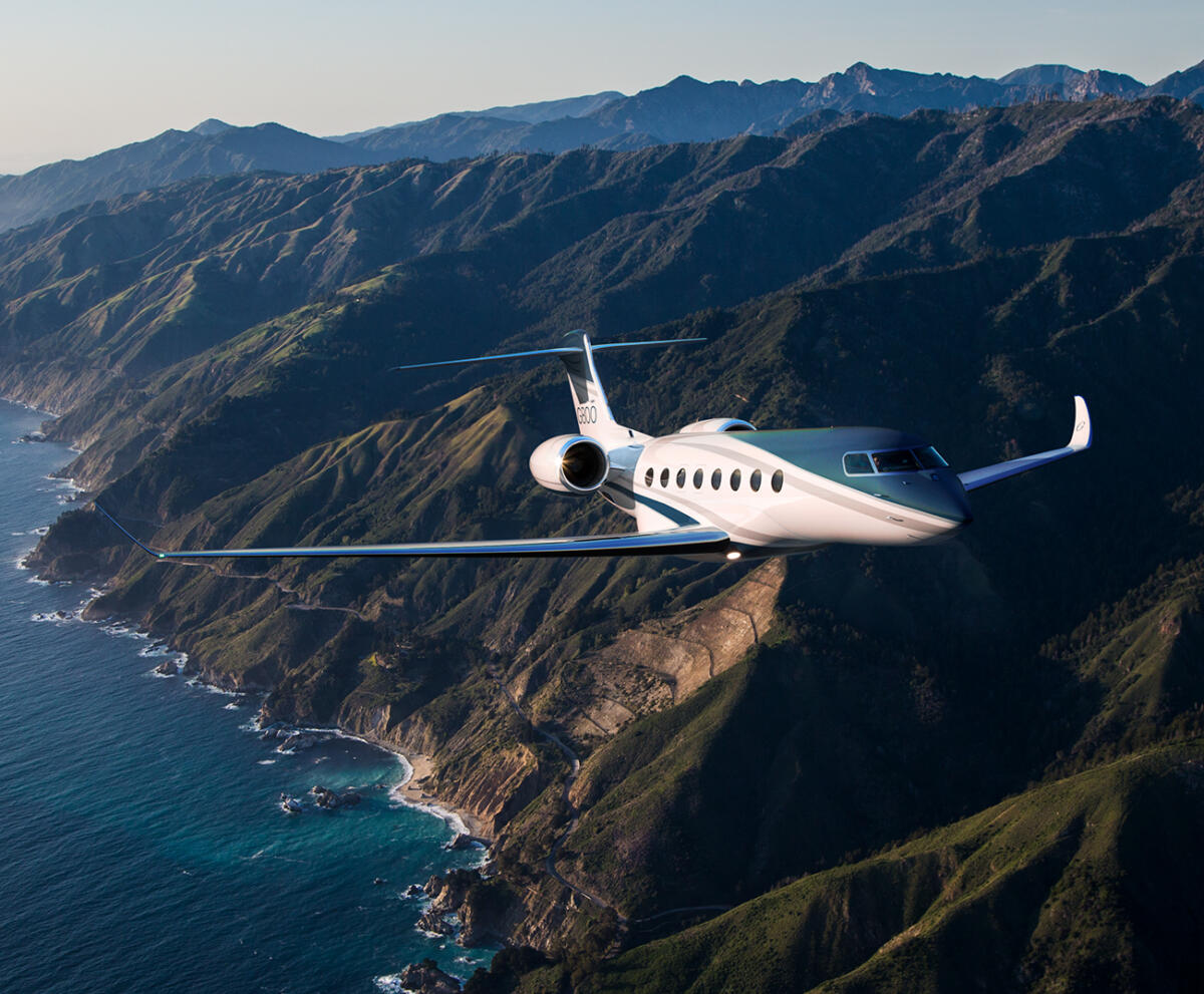 Gulfstream G800 cabin for Houston charter