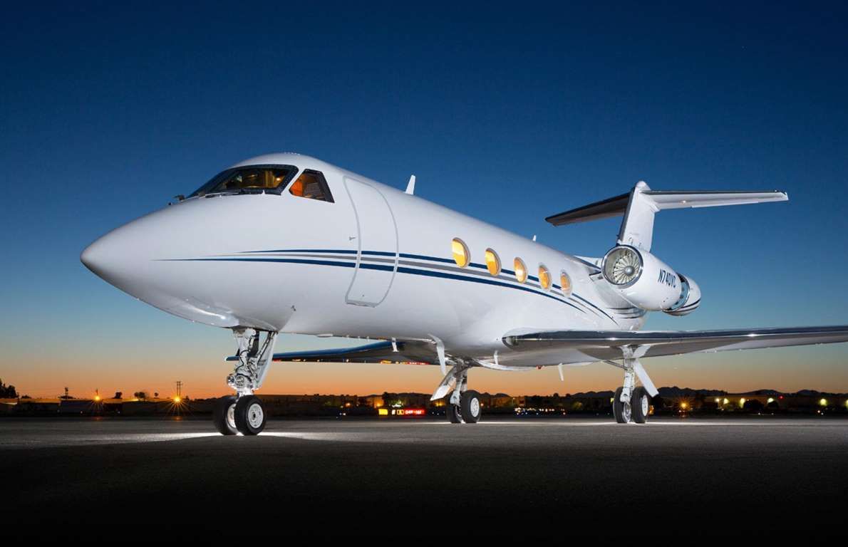 Gulfstream III / G3 cabin for Houston charter