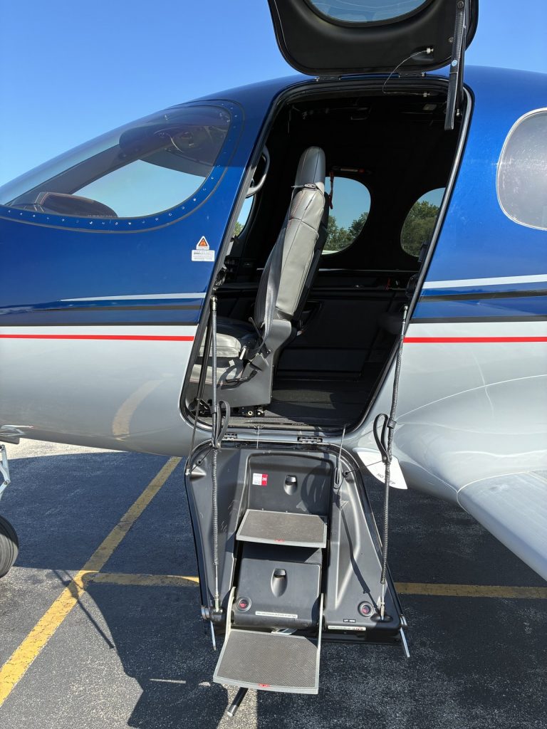Cirrus Vision Jet SF50 view for Houston charter